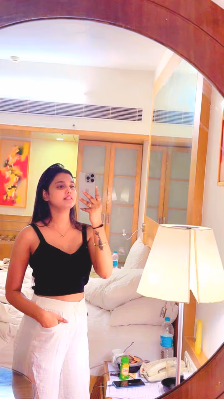 COLLEGE STUDENT JAYA gallery 7