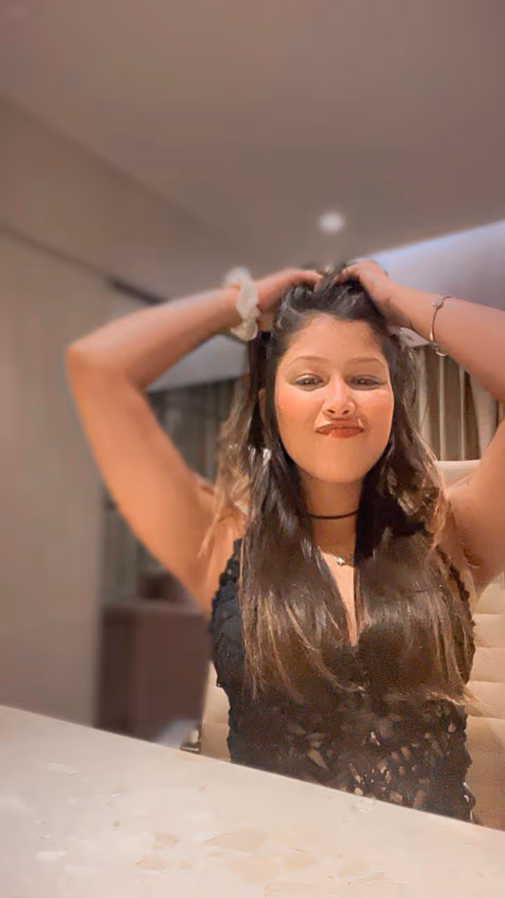 TEEN COLLEGE GIRL ARUSHI gallery 11