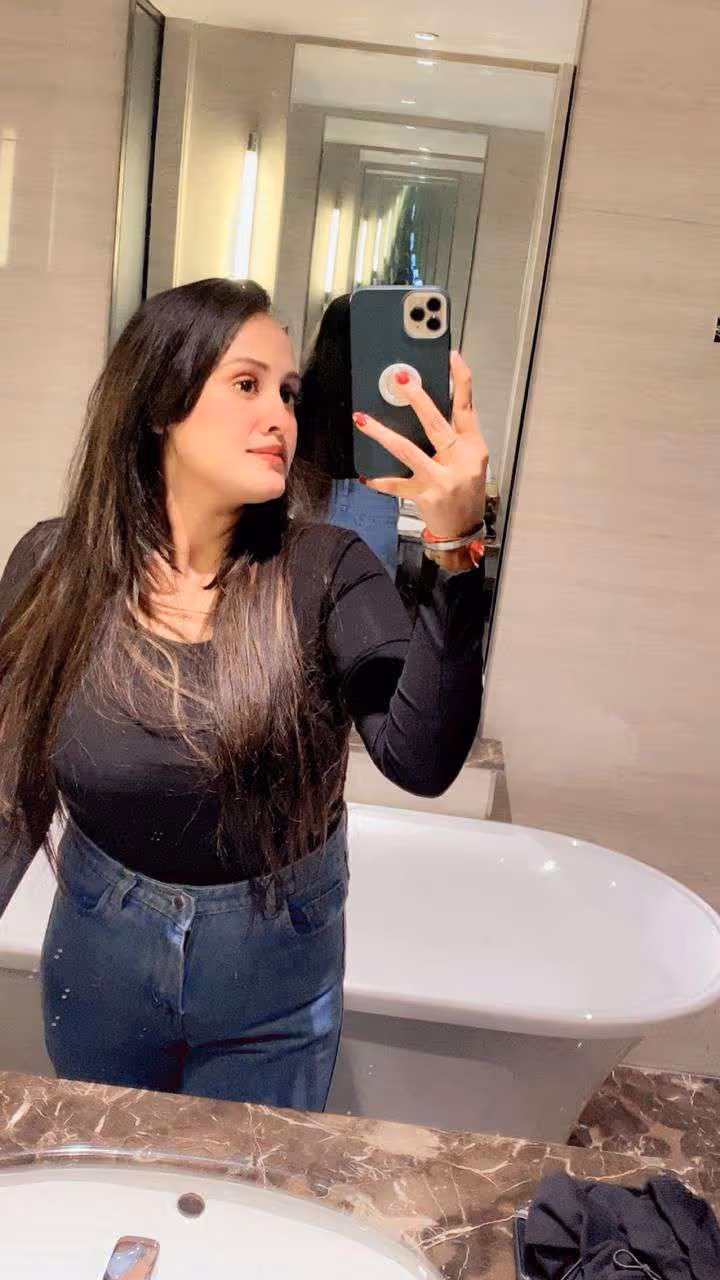 MARRIOT HOTEL RECEPTIONIST gallery 7