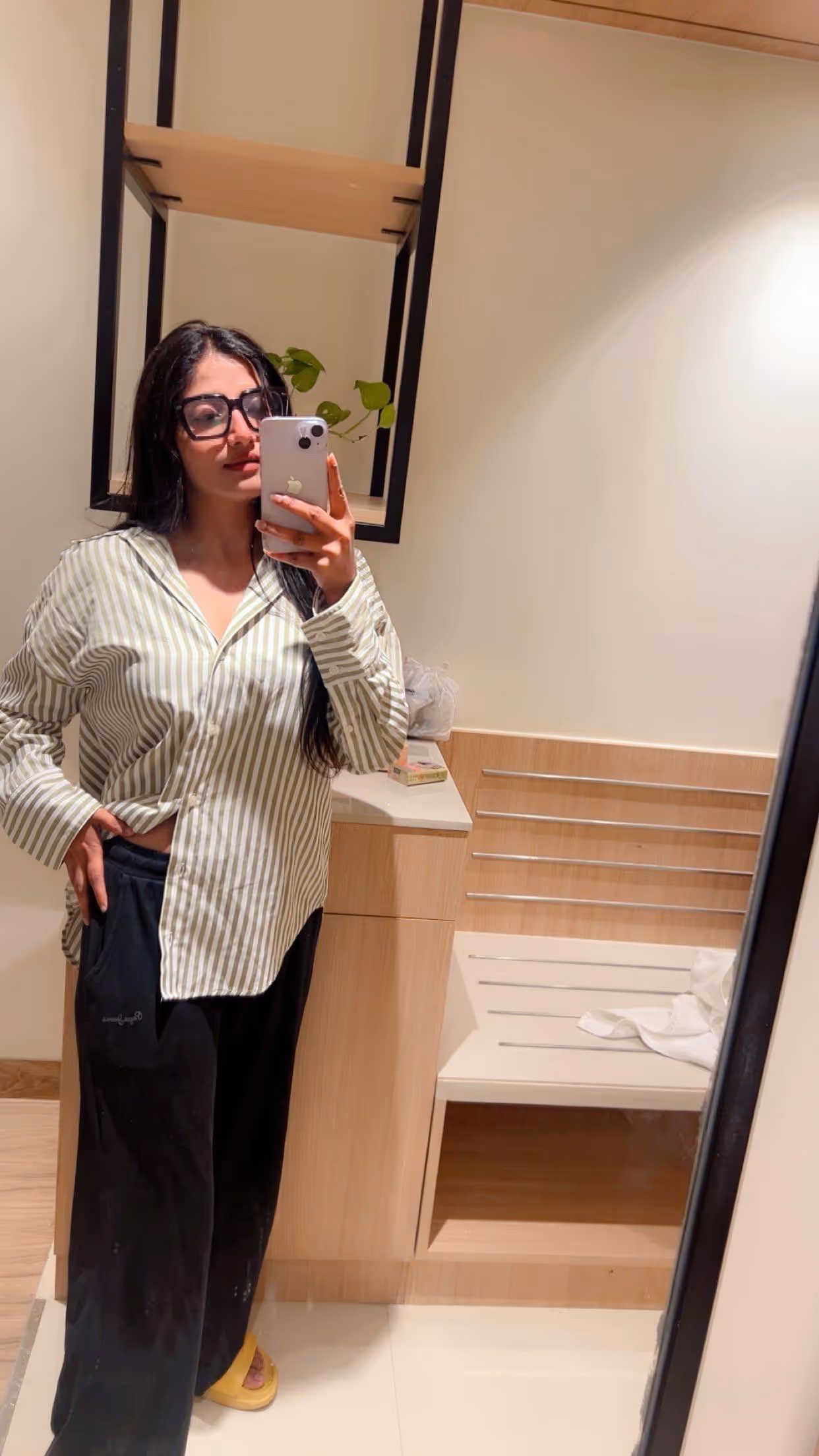 MBBS COLLEGE STUDENT gallery 18