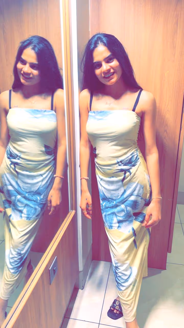 TEEN GIRL COLLEGE STUDENT REETA preview 3