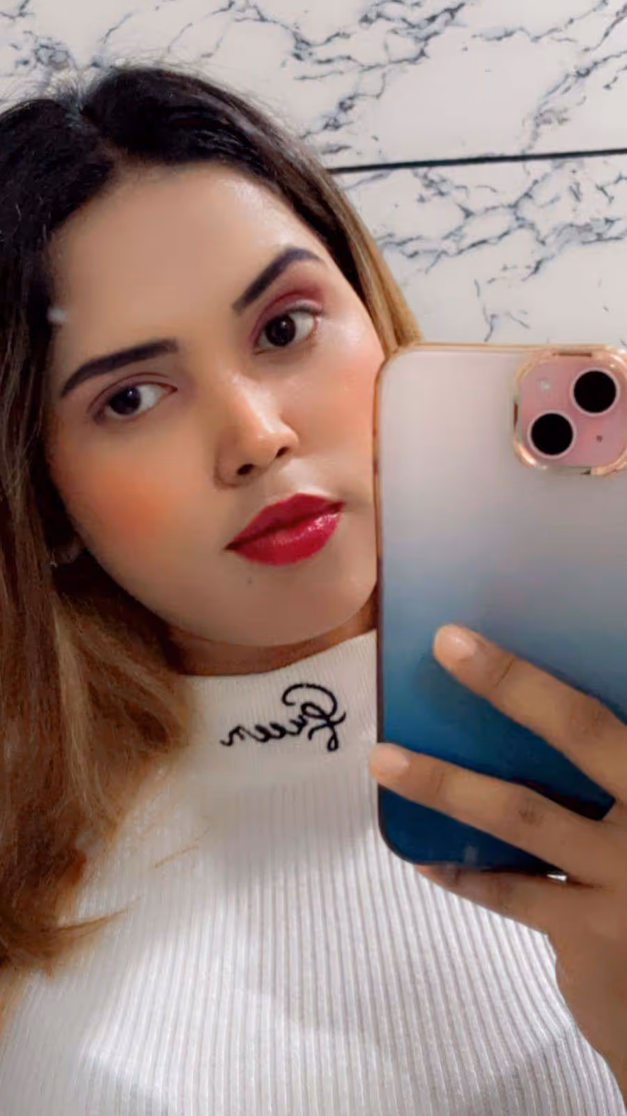 CAT WALK MODEL MONA preview 3