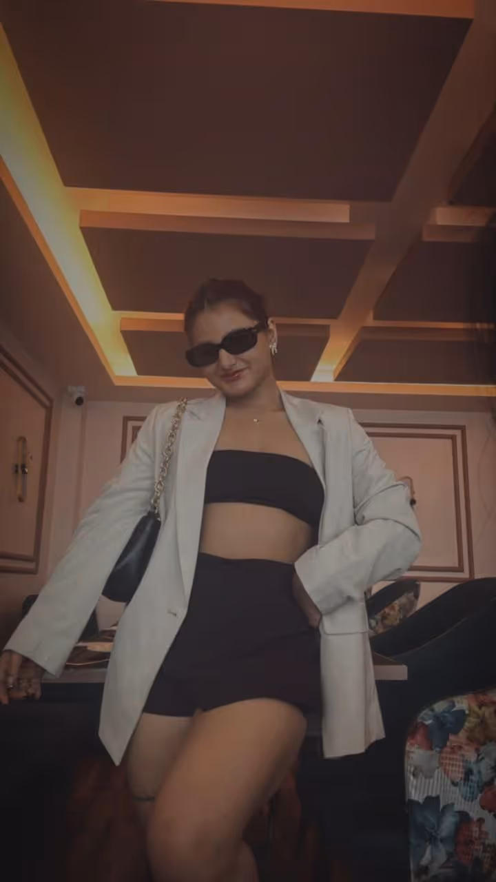 WILD GIRL BTECH STUDENT gallery 6