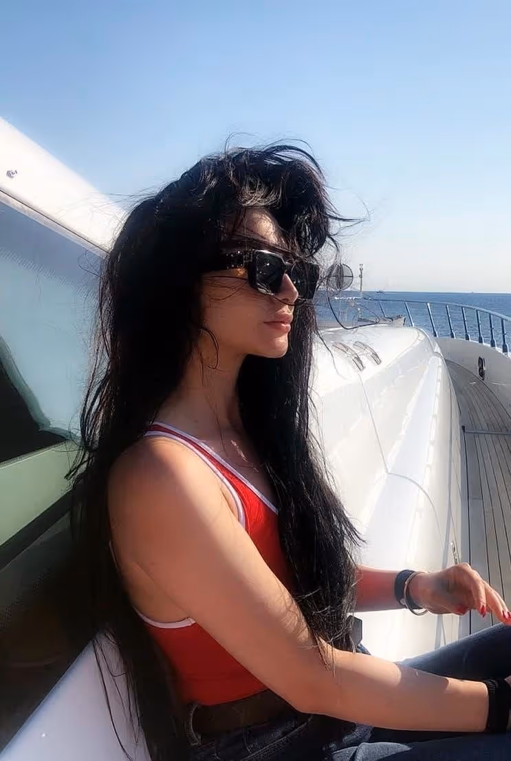 TOP CLASS RUSSIAN MODEL gallery 5