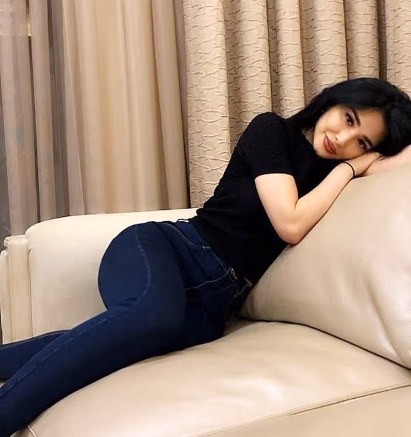 TOP CLASS RUSSIAN MODEL gallery 7